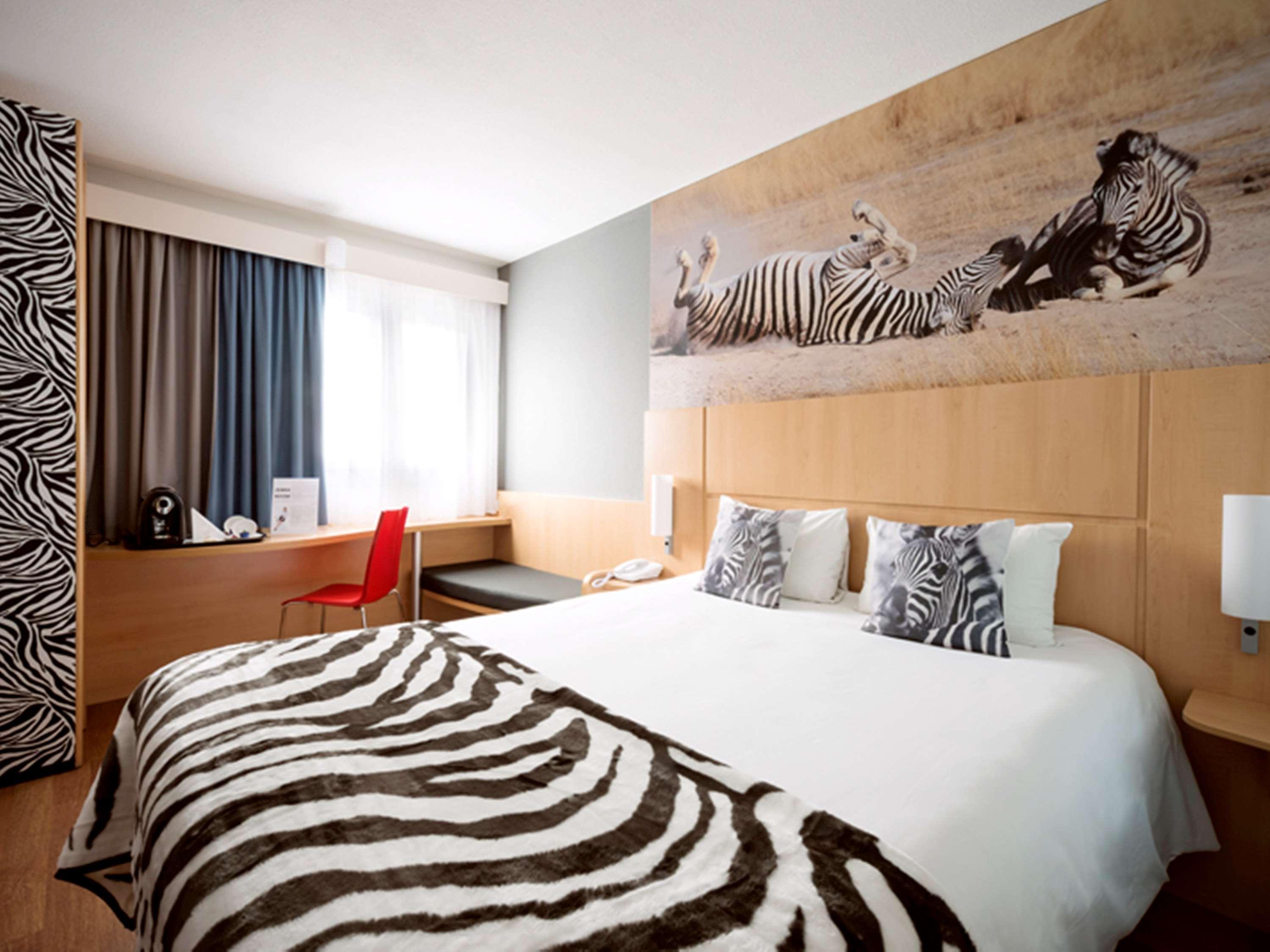 Ibis Warszawa Centrum Luaran gambar