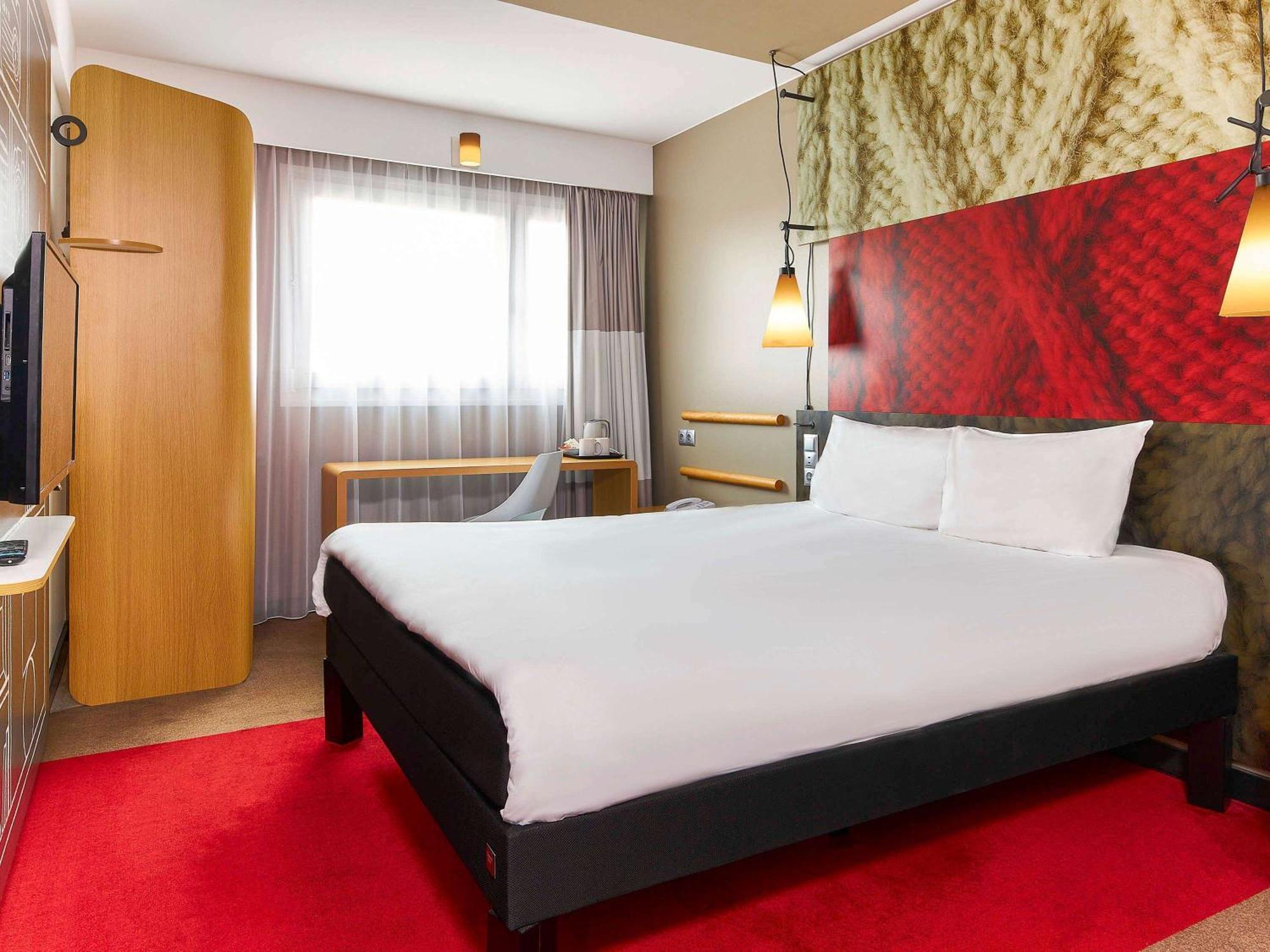 Ibis Warszawa Centrum Luaran gambar