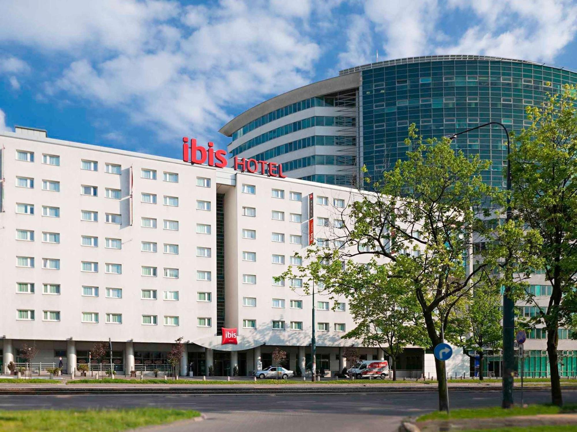 Ibis Warszawa Centrum Hotel Luaran gambar